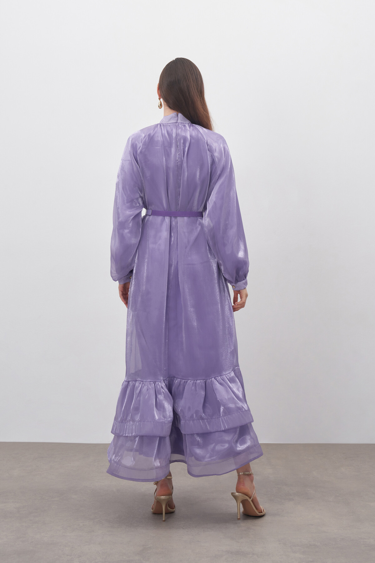 Çiçek Detaylı Parlak Şifon Abiye Elbise