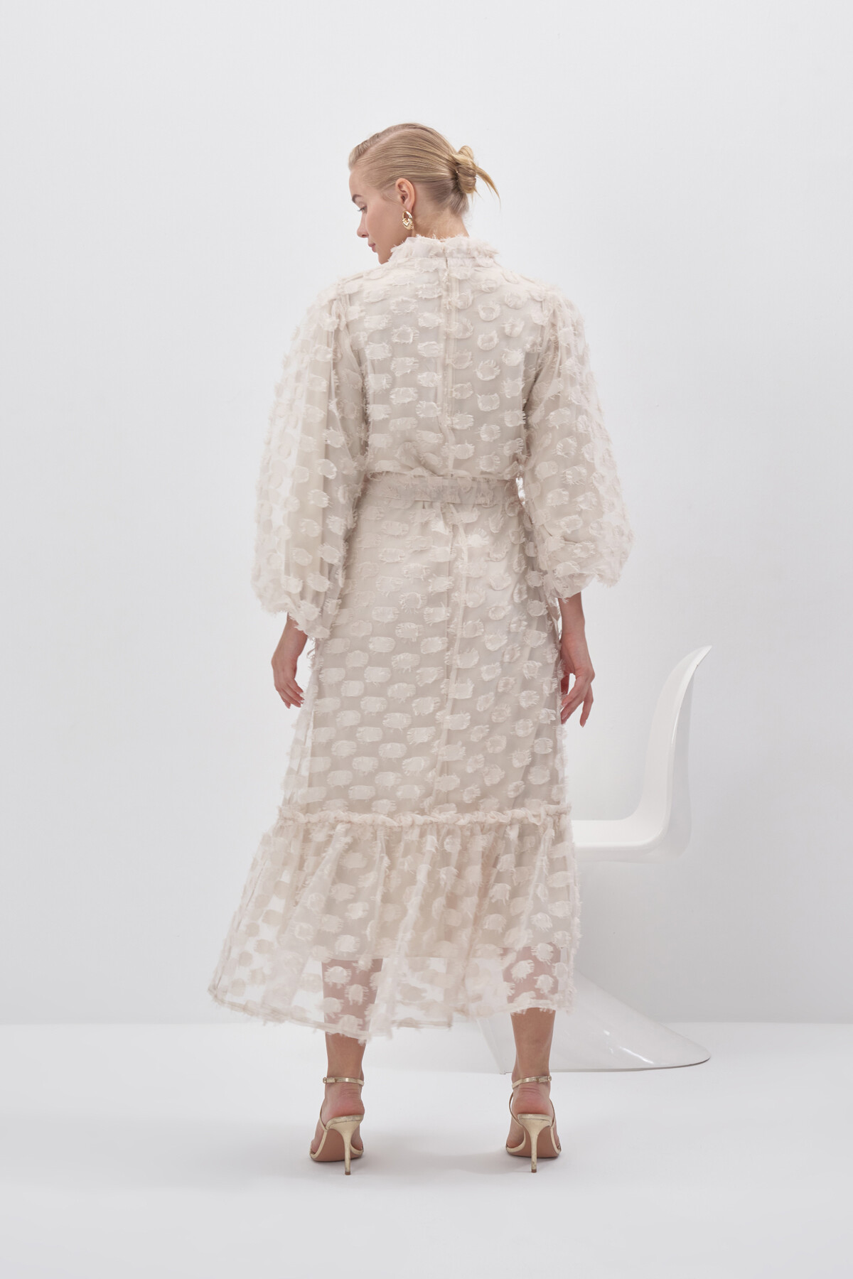 Brooch Detailed Chiffon Dress