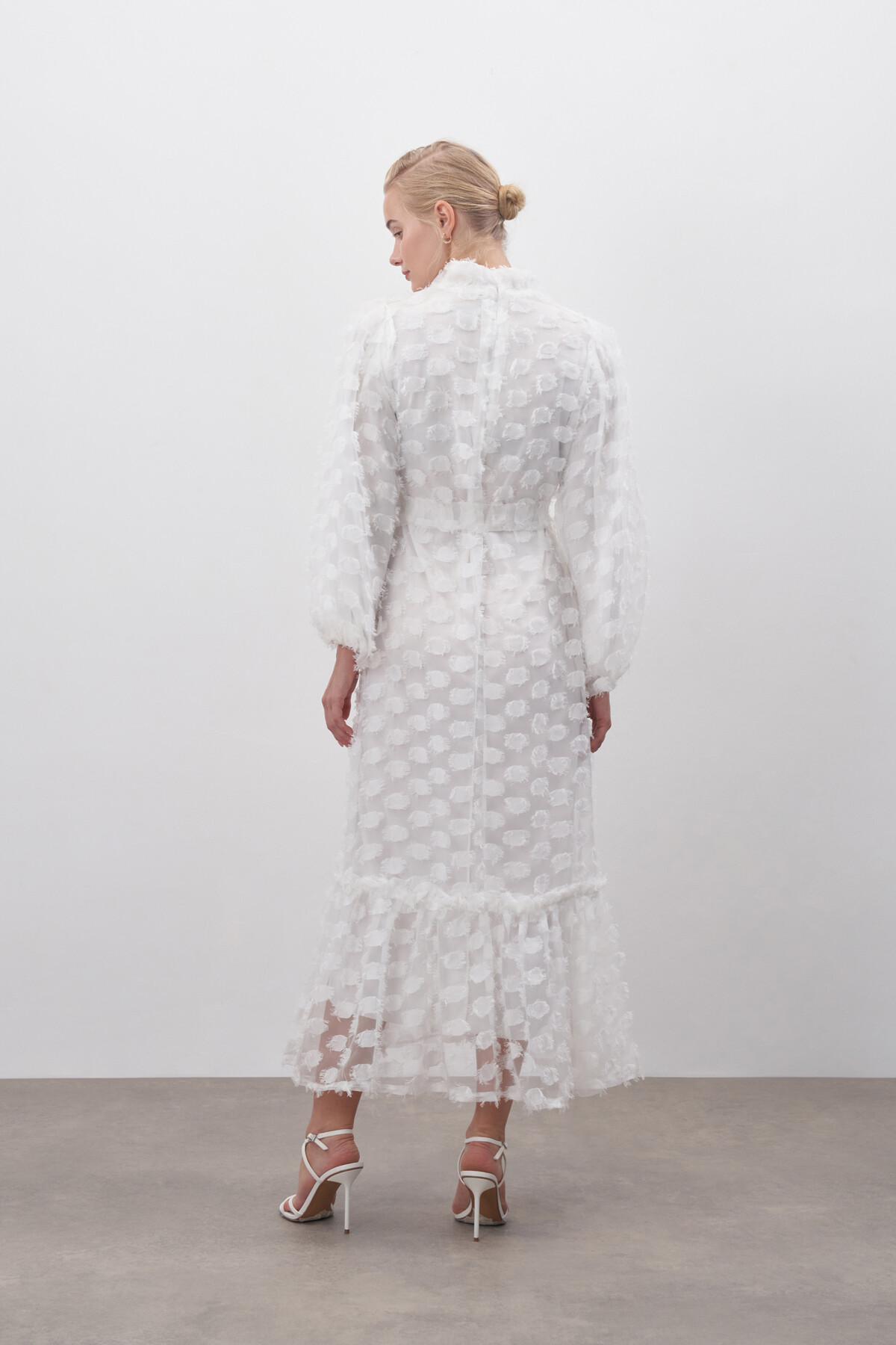 Brooch Detailed Chiffon Dress