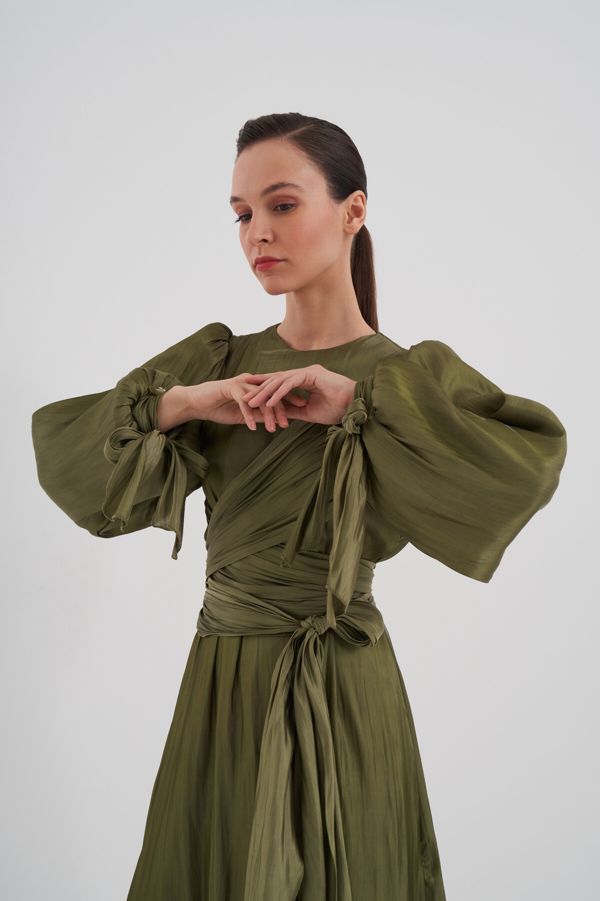 Bağlama Detaylı Abiye Elbise