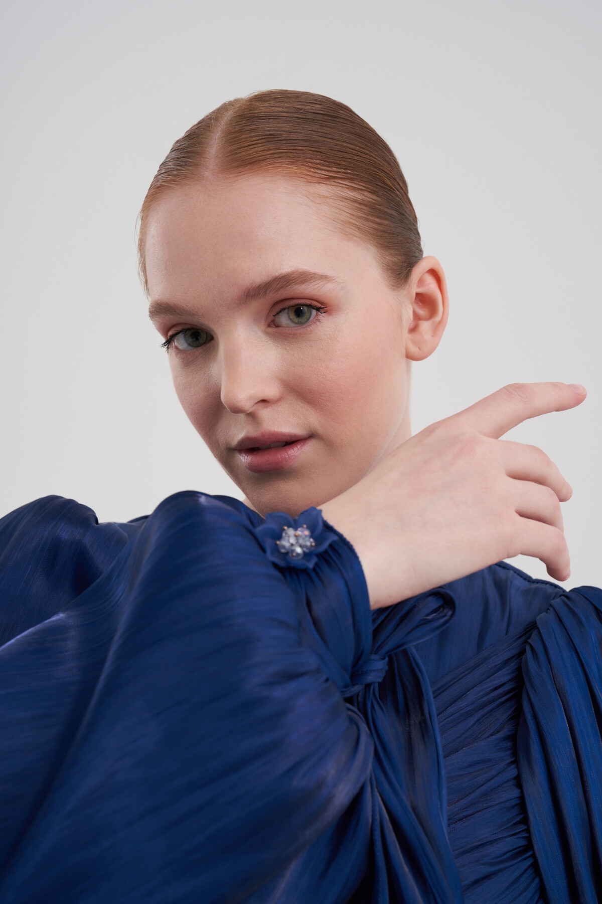 Bağlama Detaylı Abiye Elbise