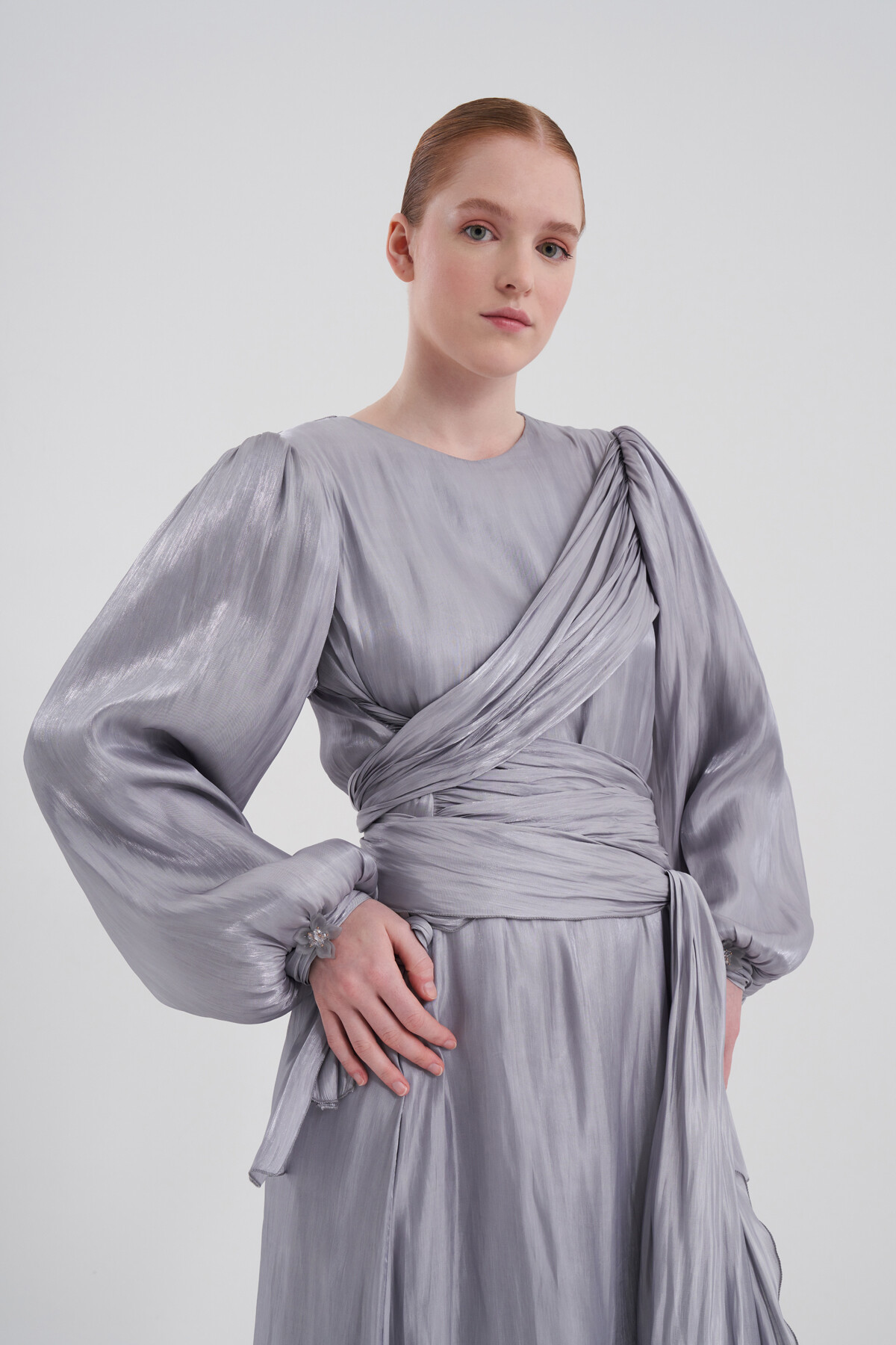 Bağlama Detaylı Abiye Elbise