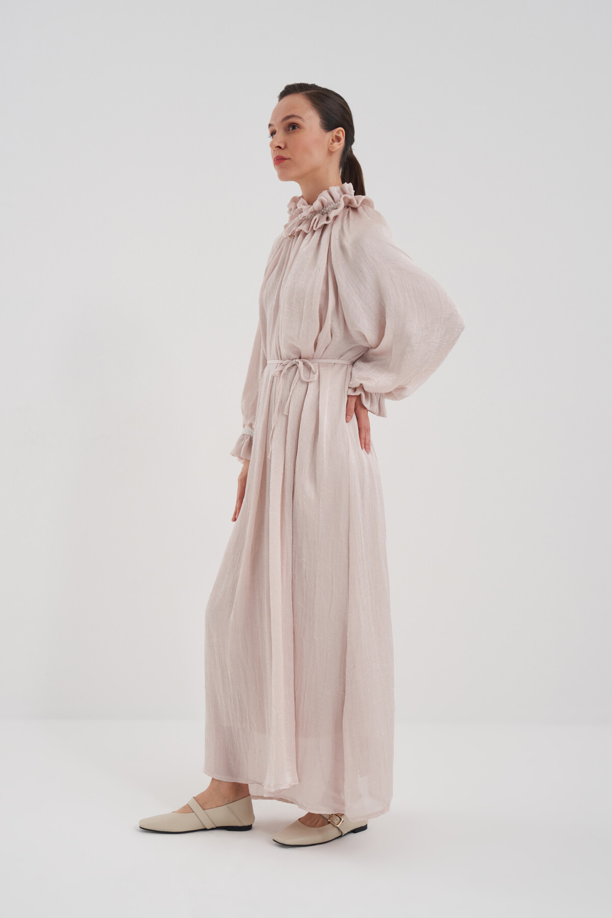 Fırfır Detaylı Taş İşlemeli Abiye Elbise