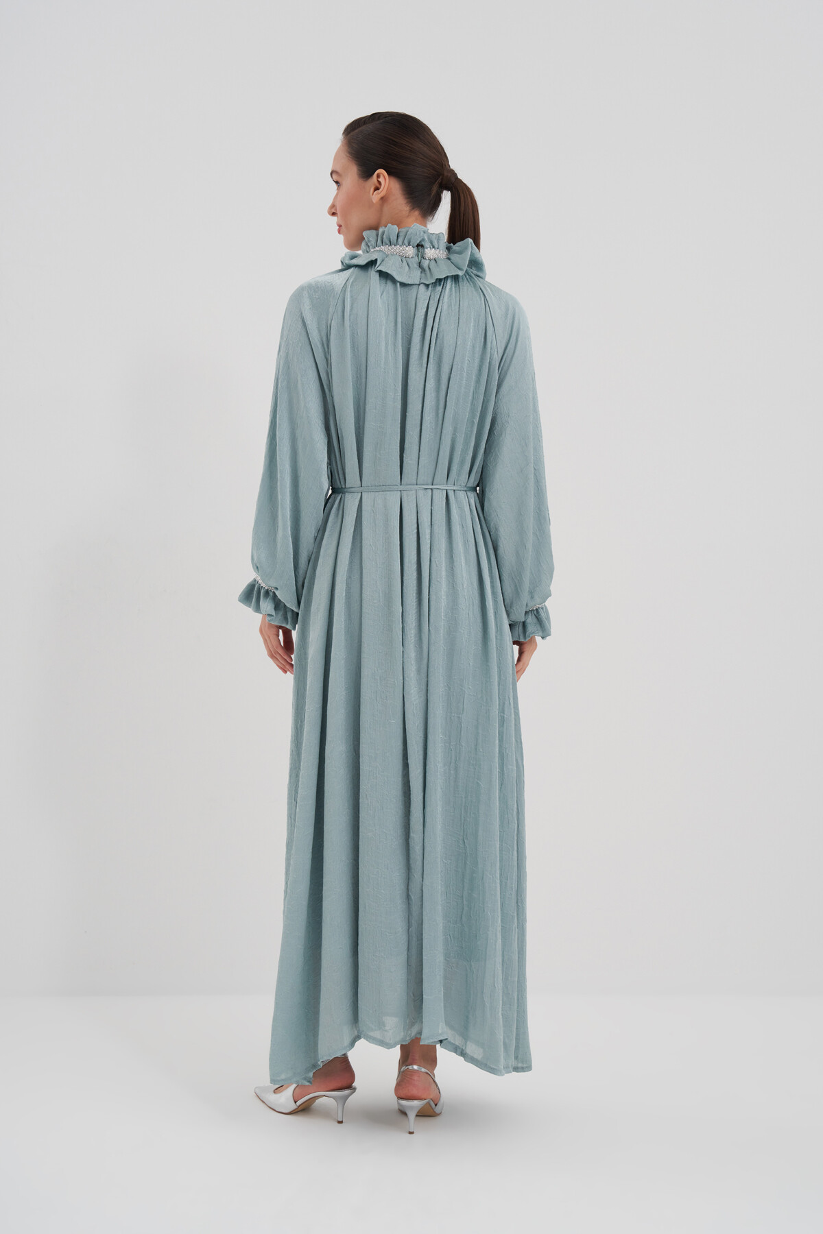 Fırfır Detaylı Taş İşlemeli Abiye Elbise