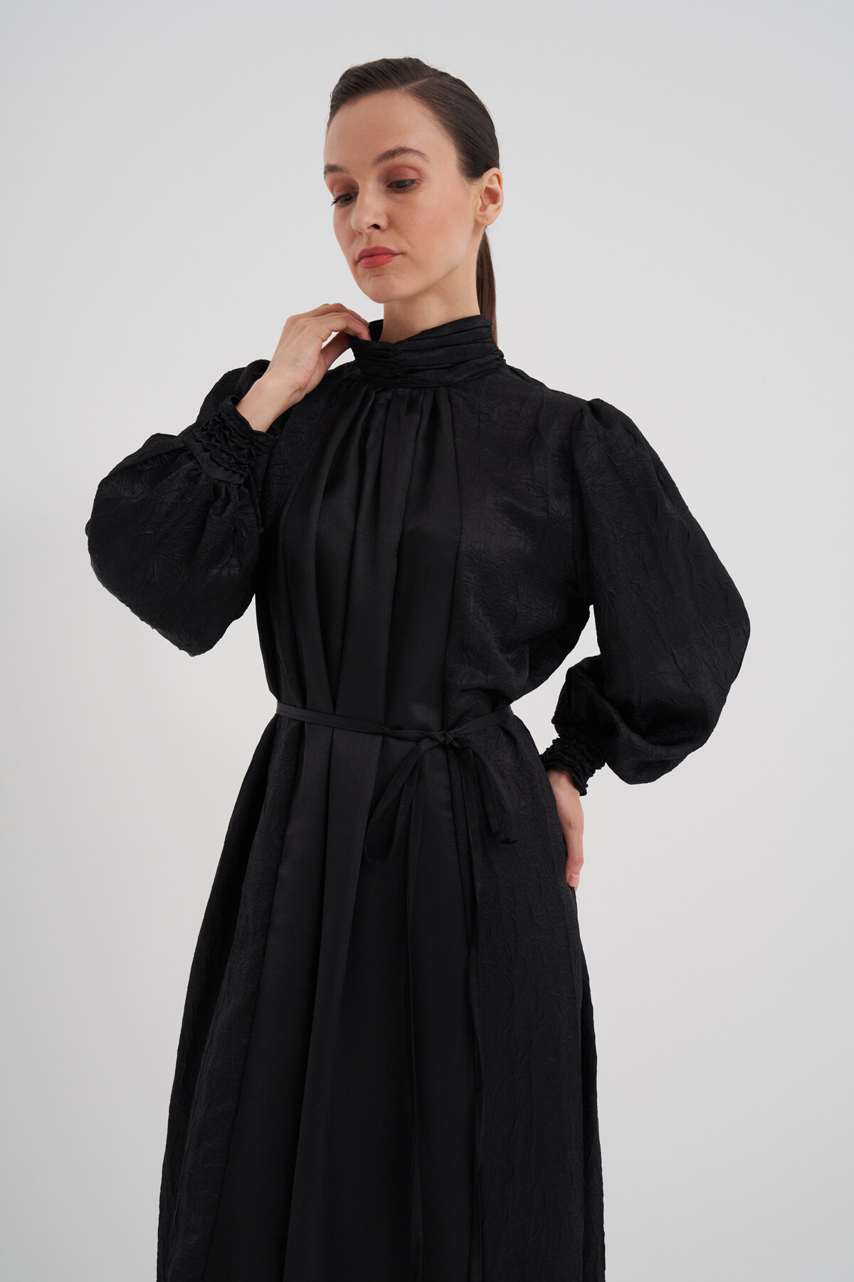 Evening Dress with Collar Detail