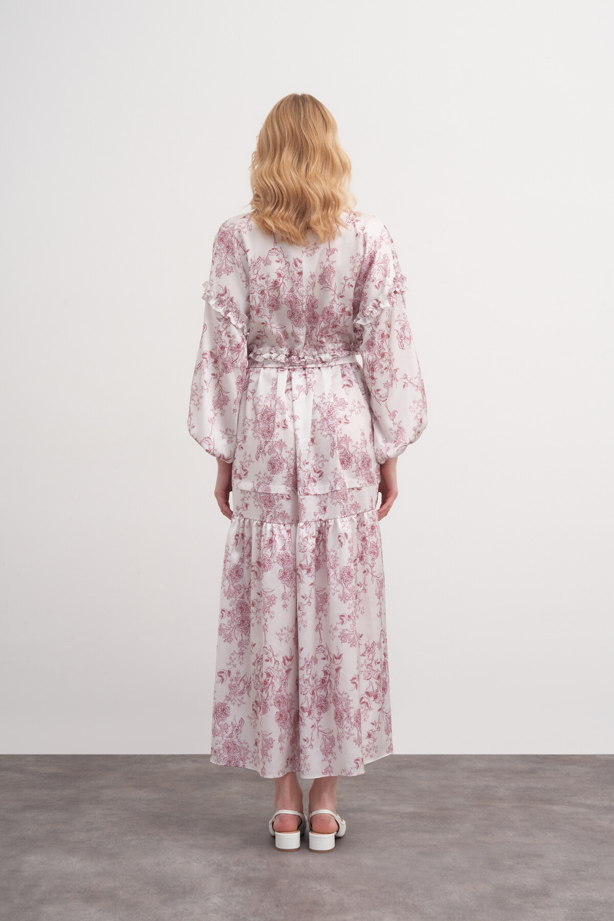 Fırfır Detaylı Saten Elbise