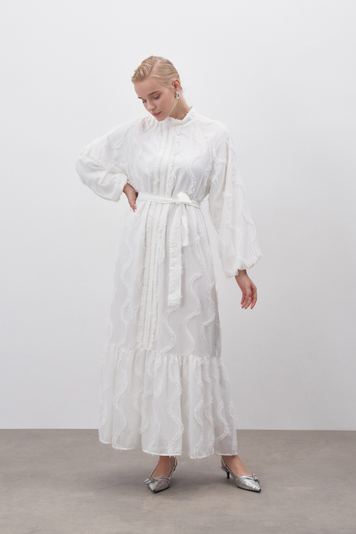 Guipure Detailed Chiffon Dress