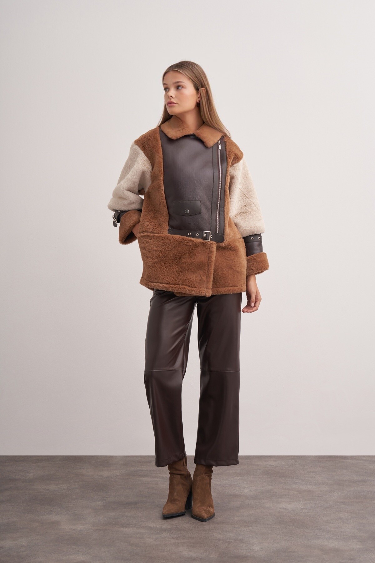 Plush Detailed Zippered Leather Coat