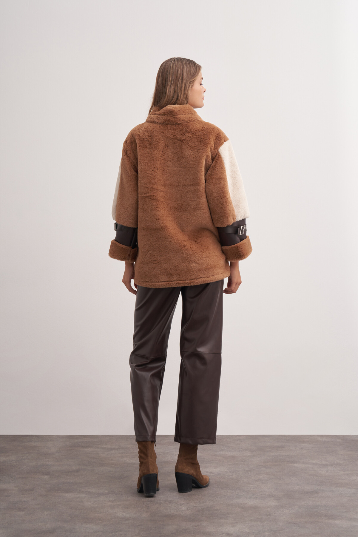 Plush Detailed Zippered Leather Coat