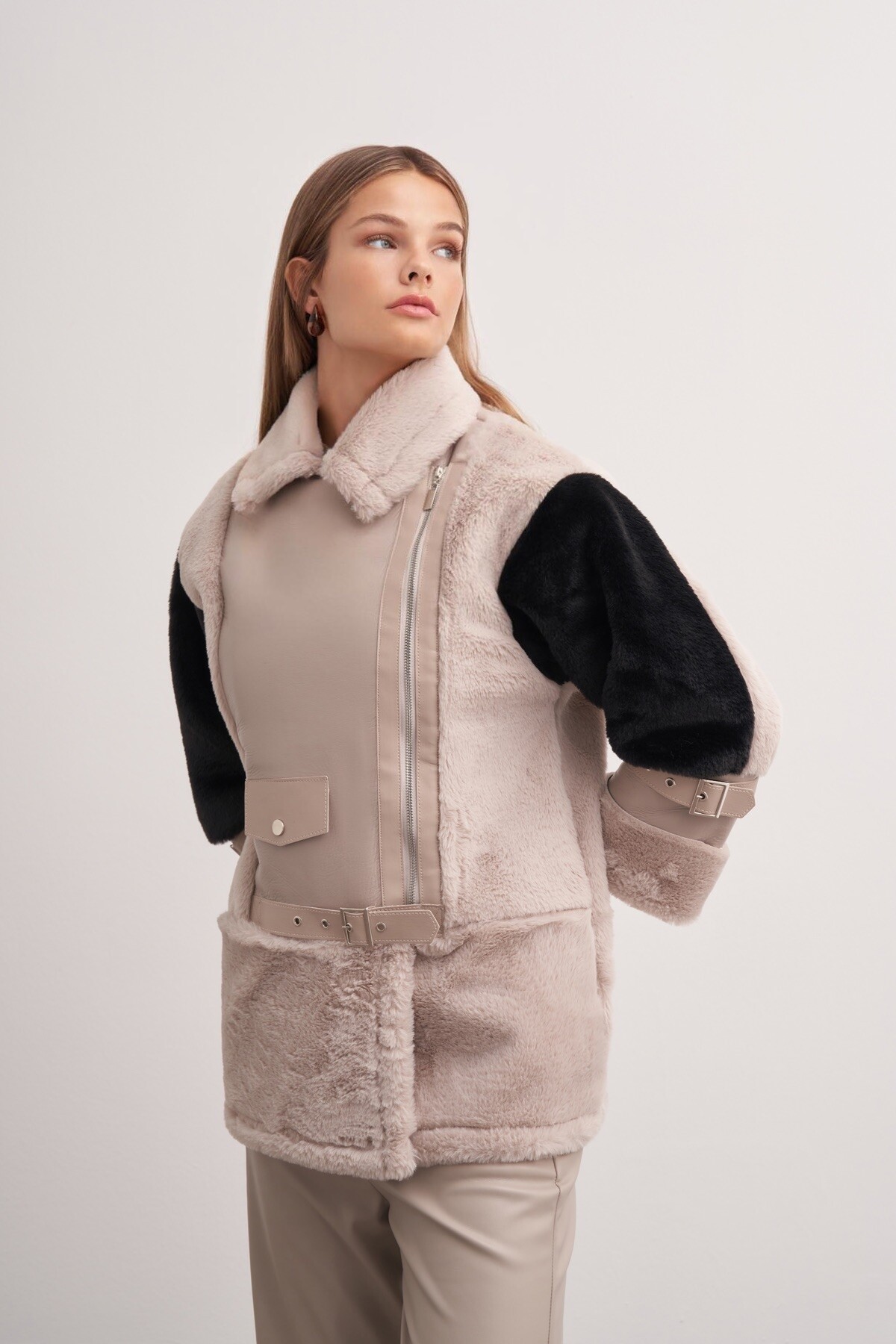 Plush Detailed Zippered Leather Coat