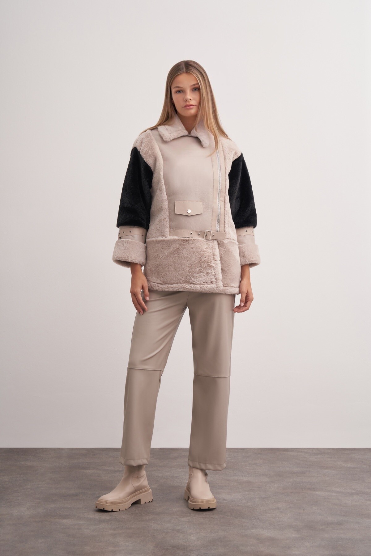 Plush Detailed Zippered Leather Coat