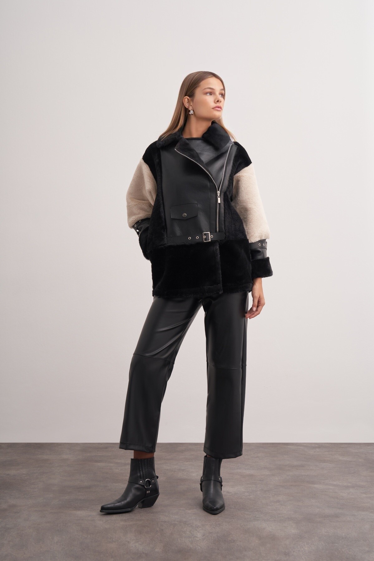 Plush Detailed Zippered Leather Coat