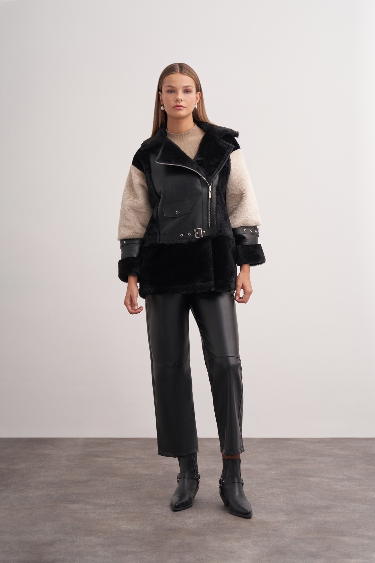 Plush Detailed Zippered Leather Coat