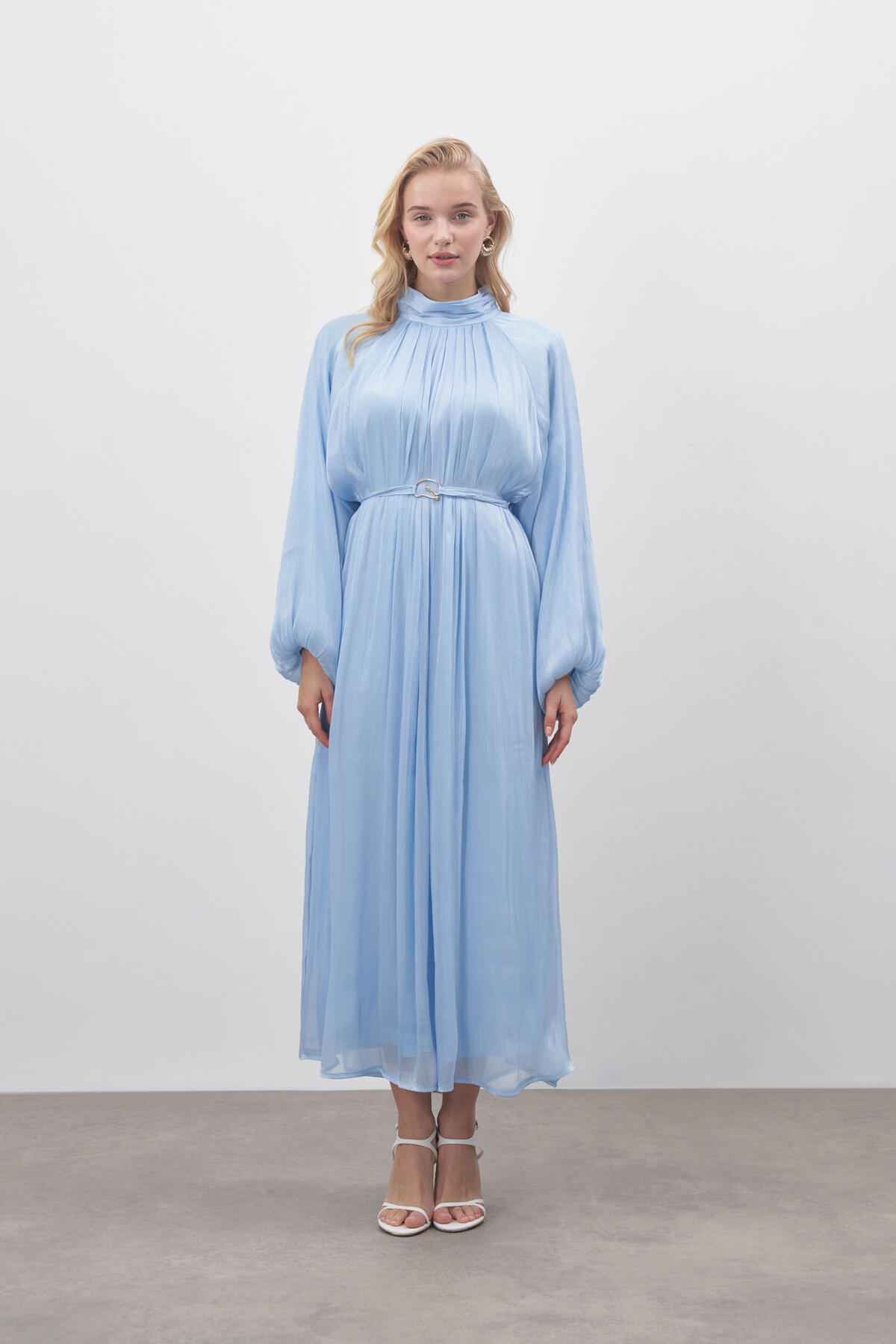 Shiny Chiffon Evening Dress