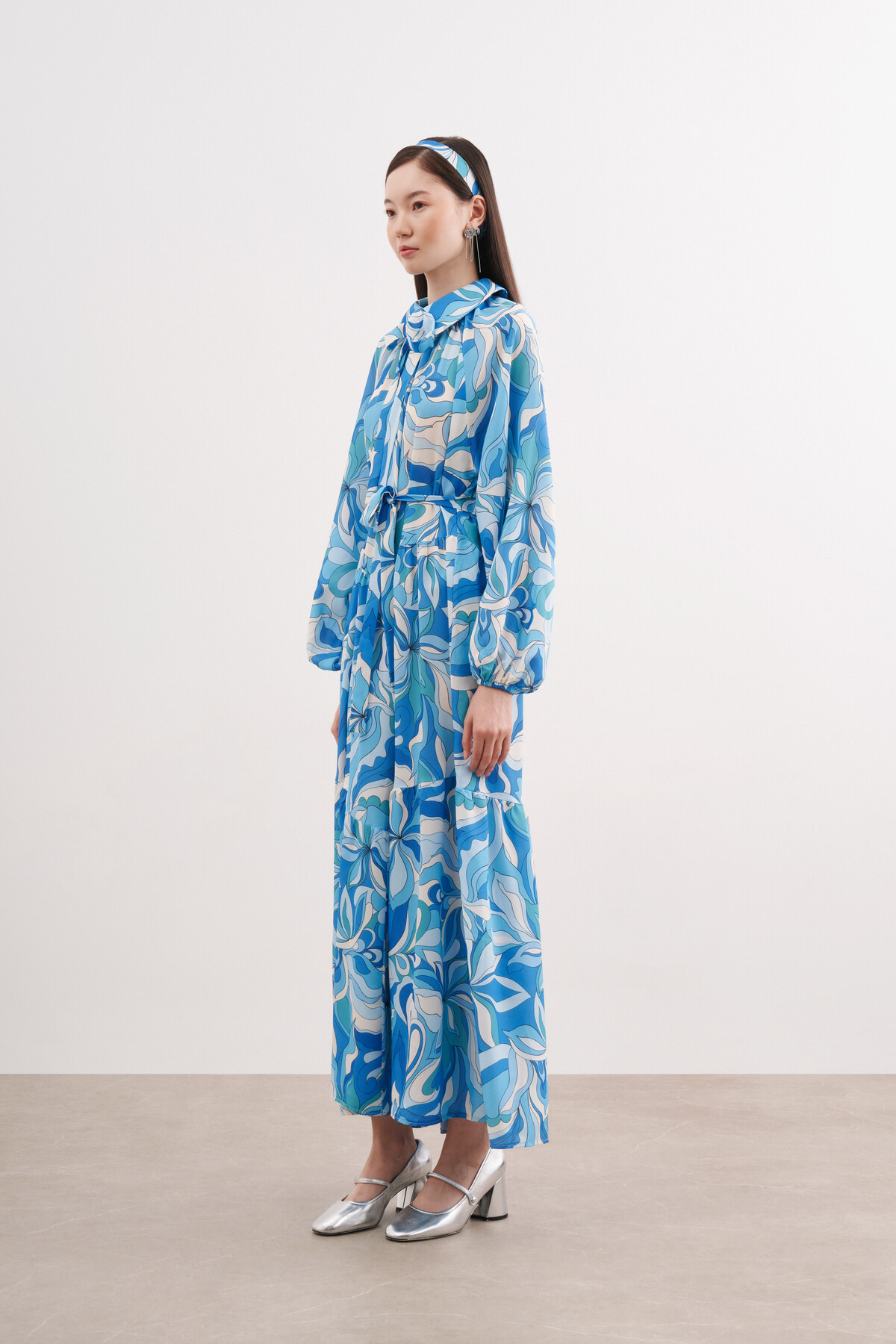 PATTERNED SATIN DRESS