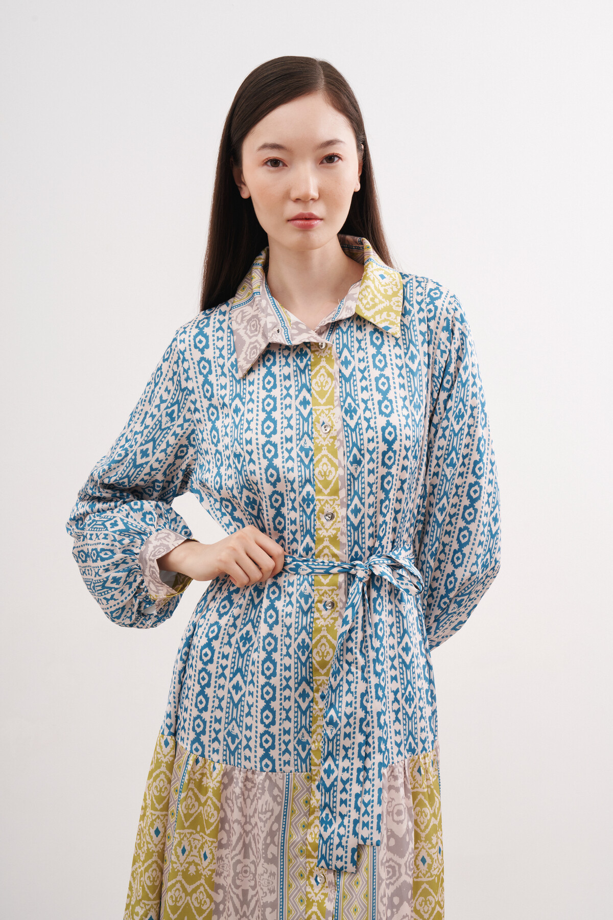 PATTERNED SATIN DRESS