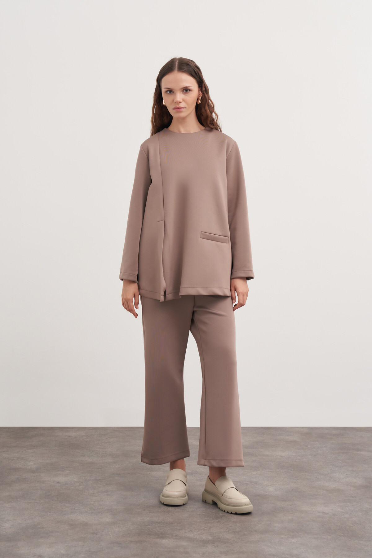 Scuba Double Set with Slit Detail