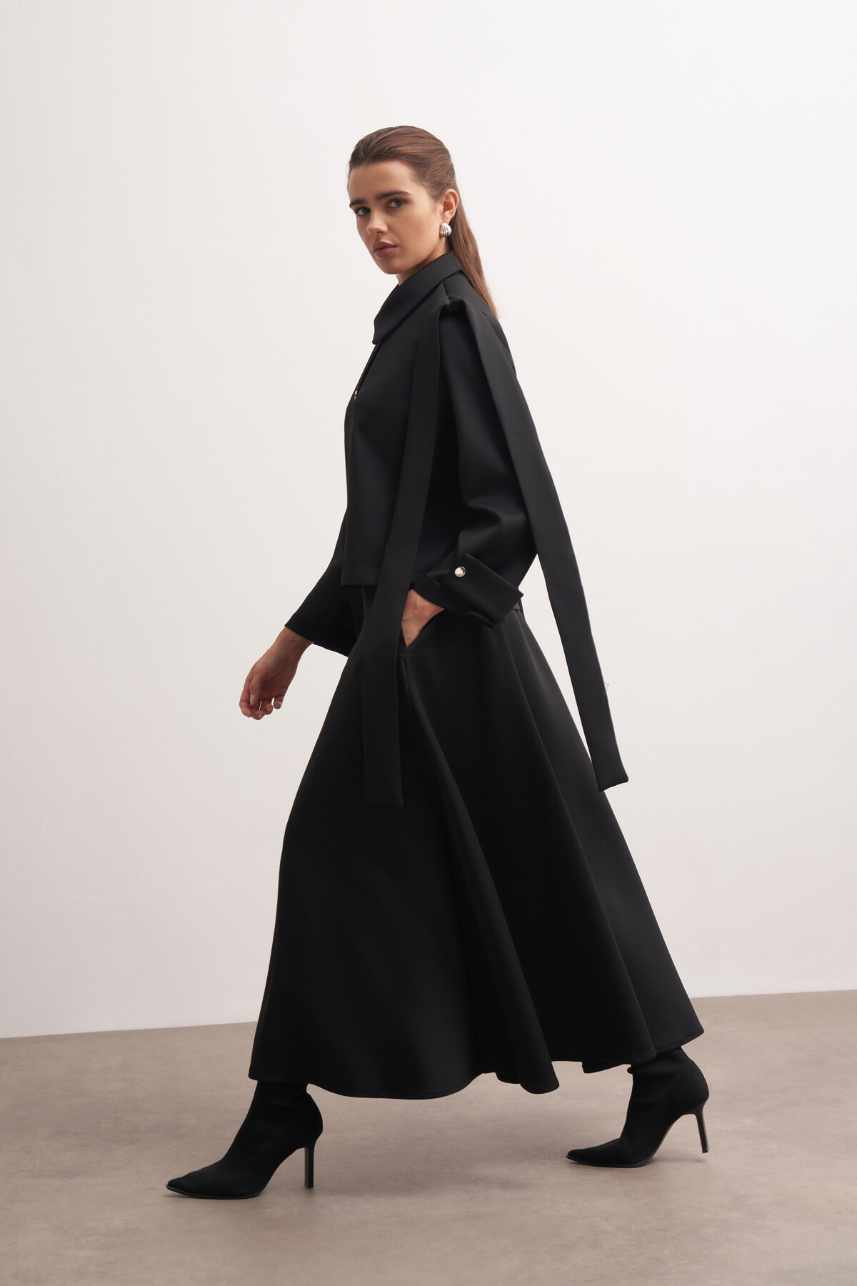 Shawl Detailed Skirt Jacket Set