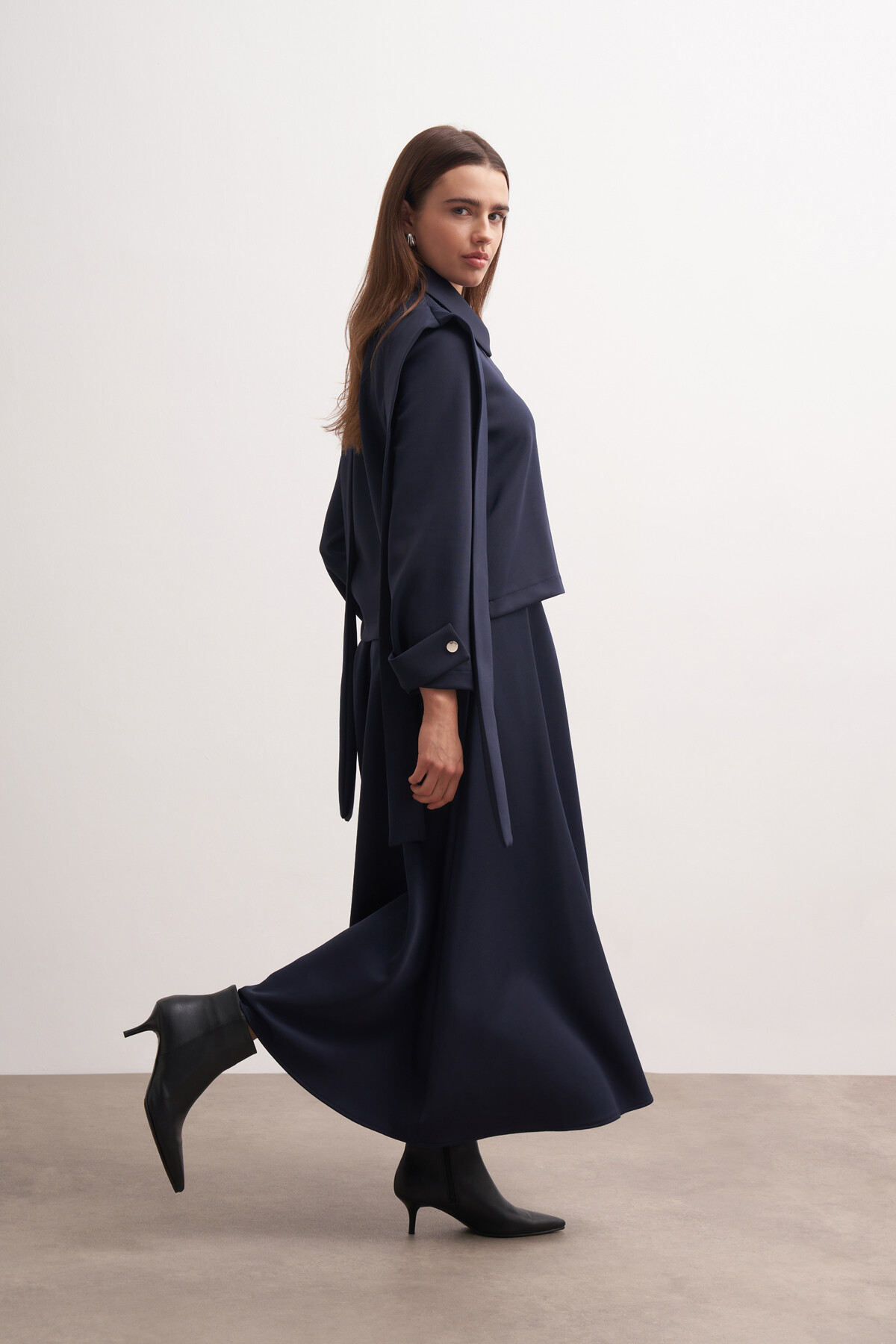 Shawl Detailed Skirt Jacket Set