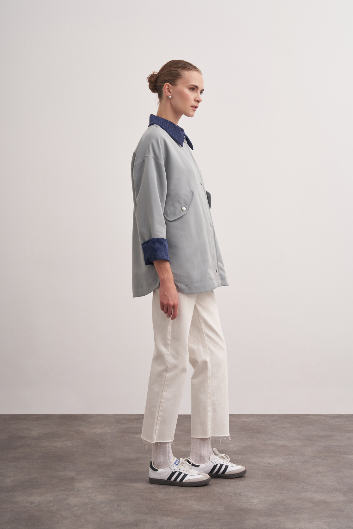 Kadife Detaylı Ceket