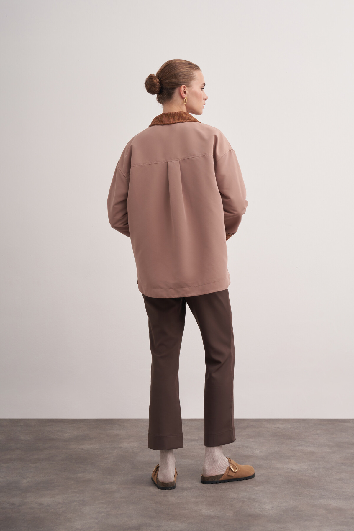 Kadife Detaylı Ceket