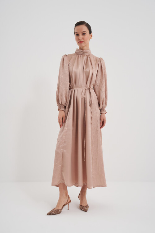 Evening Dress with Collar Detail