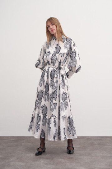 Floral Pattern Robe Dress