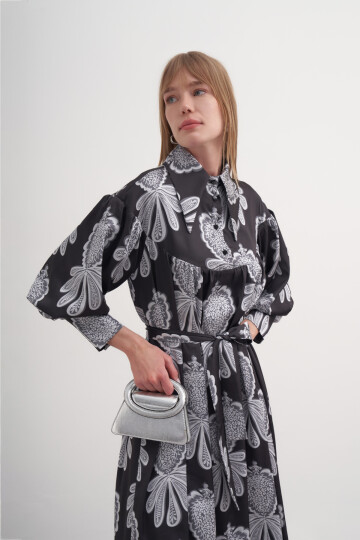 Floral Pattern Robe Dress