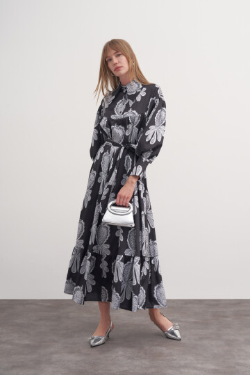 Floral Pattern Robe Dress