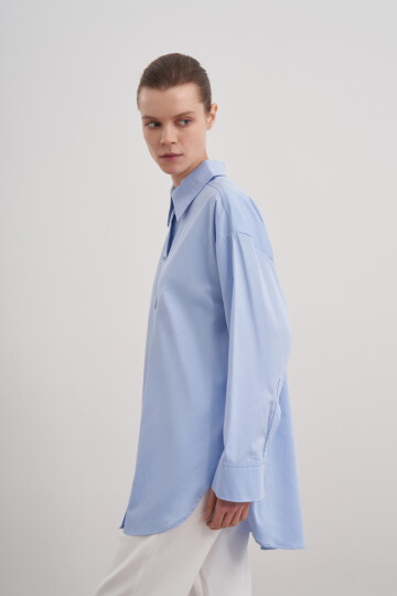 Poplin Shirt with Slit Detail