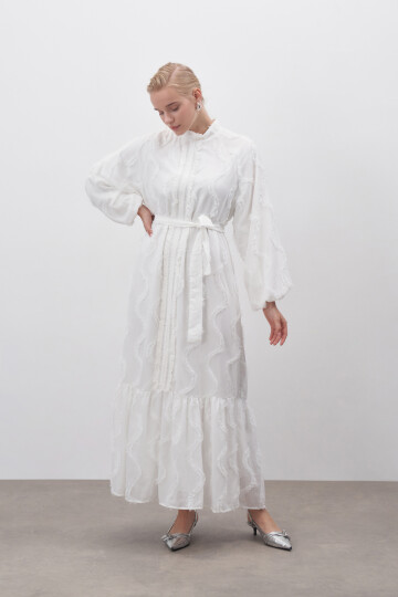 Guipure Detailed Chiffon Dress